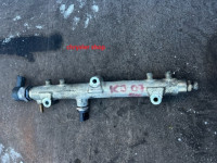 vstřikovací lišta 2.8 CRD /07/ - ORIGINÁLNÍ DÍL